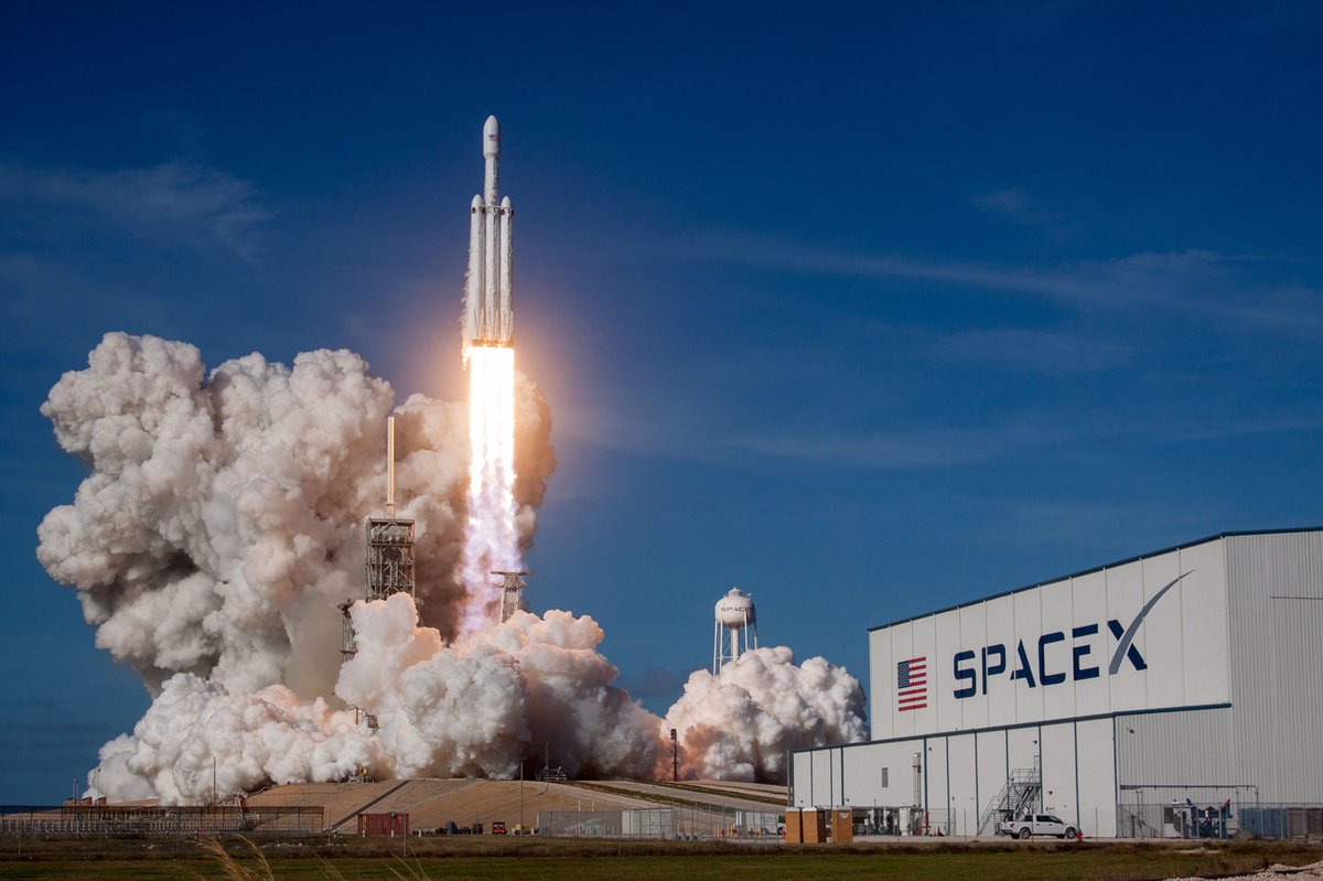 Spacex Launches Amazon's Kuiper Satellites, Amplifying Internet Dreams